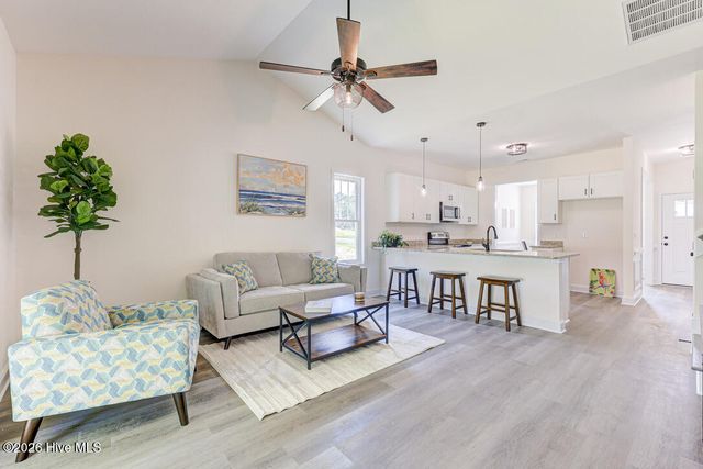 548 Timbercrest Circle SE, Bolivia, NC 28422
