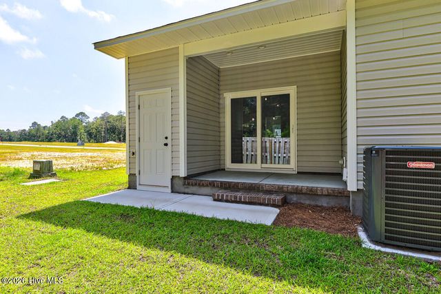 548 Timbercrest Circle SE, Bolivia, NC 28422
