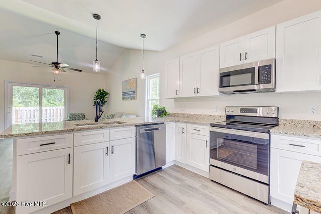 548 Timbercrest Circle SE, Bolivia, NC 28422