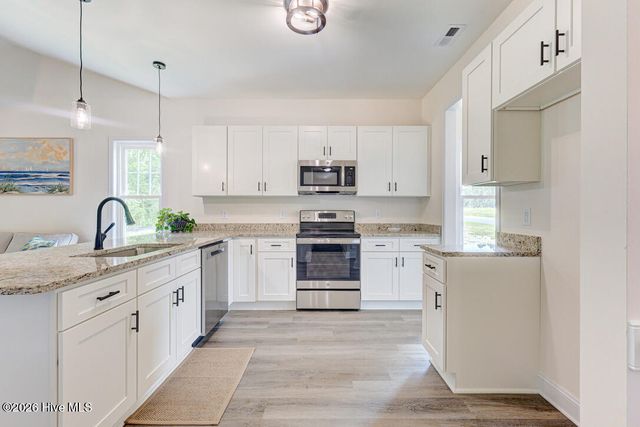 548 Timbercrest Circle SE, Bolivia, NC 28422
