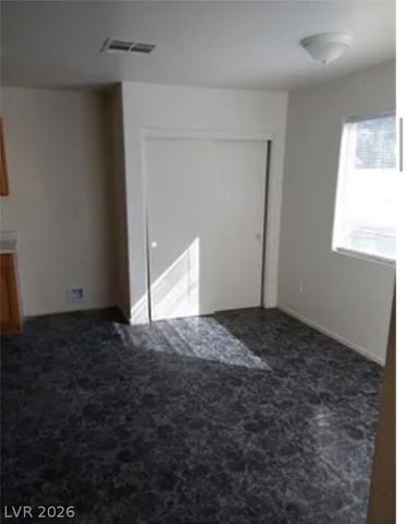 5501 Wells Cathedral Avenue, Las Vegas, NV 89130