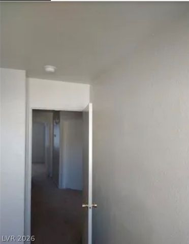 5501 Wells Cathedral Avenue, Las Vegas, NV 89130