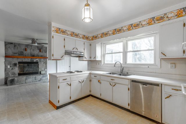 4851 Hillsdale Circle, Chattanooga, TN 37416