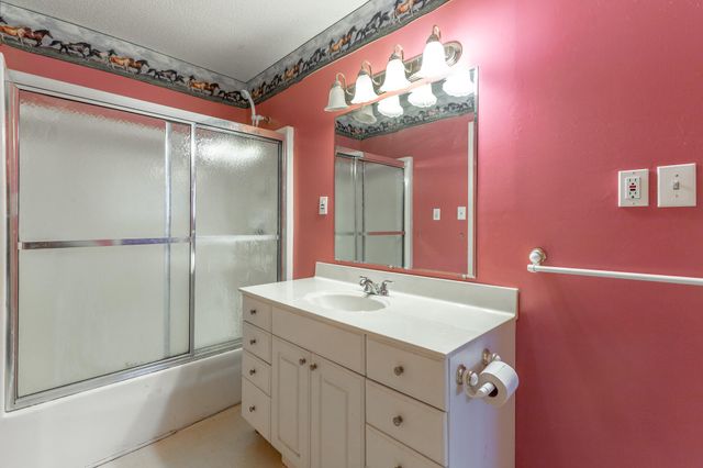 4851 Hillsdale Circle, Chattanooga, TN 37416