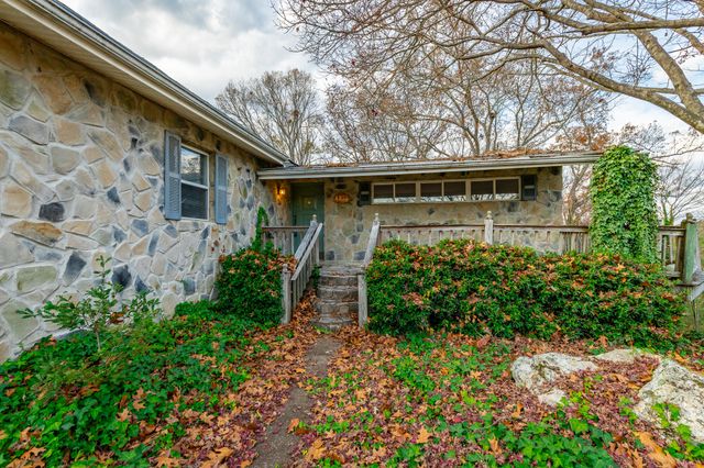 4851 Hillsdale Circle, Chattanooga, TN 37416