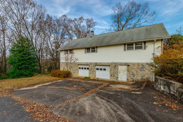 4851 Hillsdale Circle, Chattanooga, TN 37416