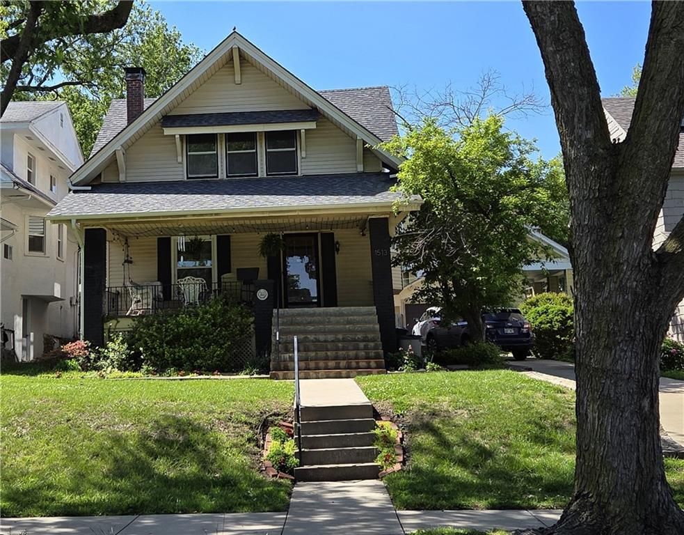 1513 TAUROMEE Avenue, Kansas City, KS 66102