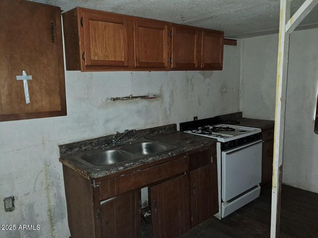 275 Sheila Lane, Sierra Vista, AZ 85635