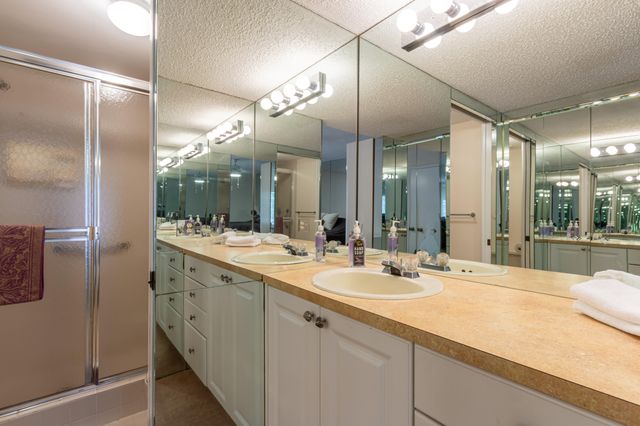9185 Flynn Circle 3, Boca Raton, FL 33496