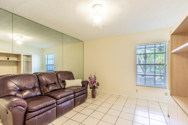 9185 Flynn Circle 3, Boca Raton, FL 33496