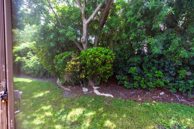 9185 Flynn Circle 3, Boca Raton, FL 33496