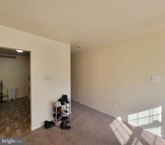 313 ELLIS ST, Glassboro, NJ 08028