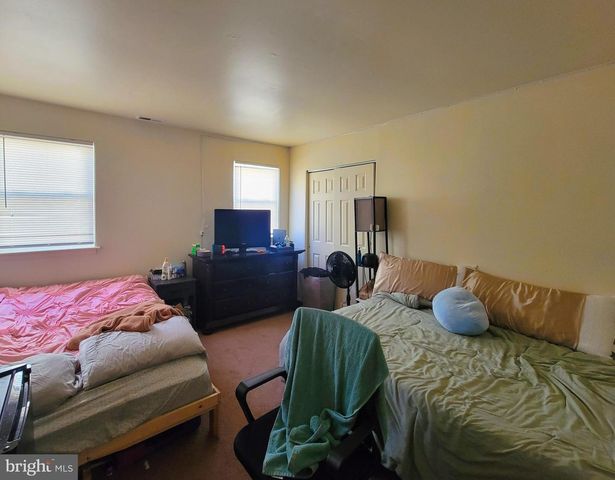 313 ELLIS ST, Glassboro, NJ 08028