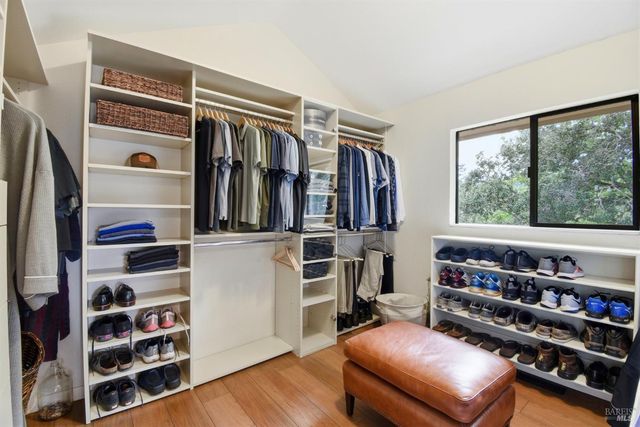 4730 Woodcliff Ct, Santa Rosa, CA 95405