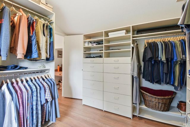 4730 Woodcliff Ct, Santa Rosa, CA 95405