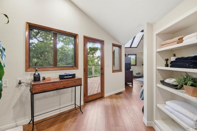 4730 Woodcliff Ct, Santa Rosa, CA 95405