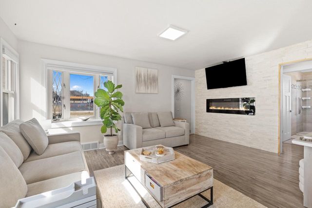 3130 S 60th STREET, Milwaukee, WI 53219