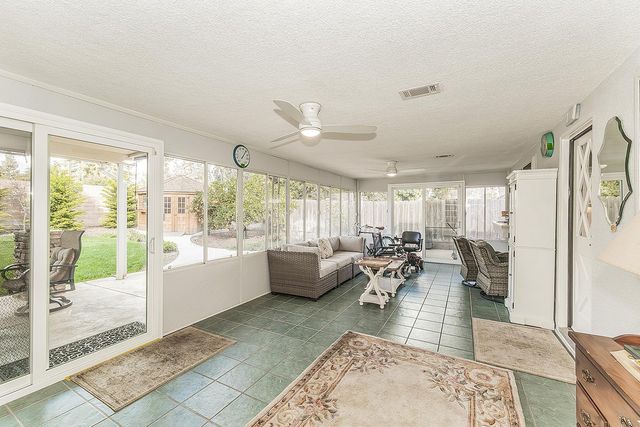 1572 W Millbrae Avenue, Fresno, CA 93711