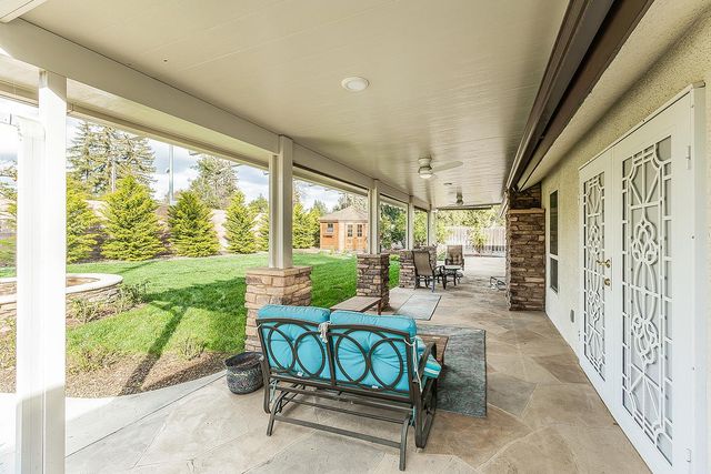 1572 W Millbrae Avenue, Fresno, CA 93711