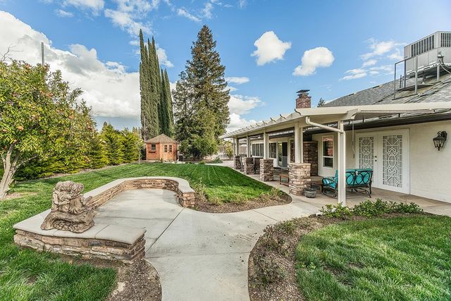 1572 W Millbrae Avenue, Fresno, CA 93711