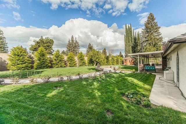 1572 W Millbrae Avenue, Fresno, CA 93711