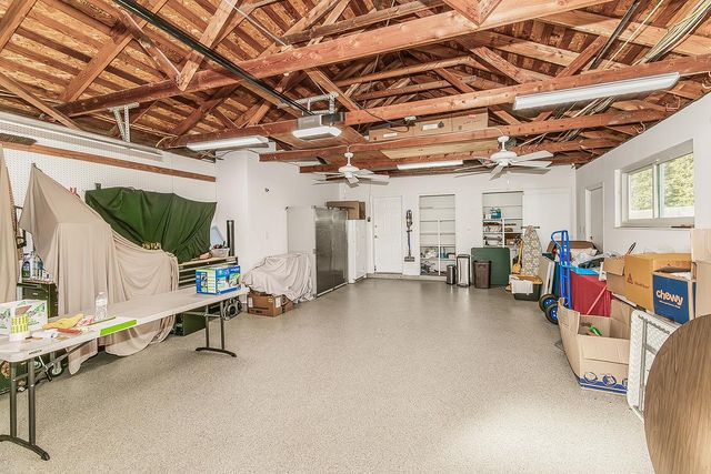 1572 W Millbrae Avenue, Fresno, CA 93711