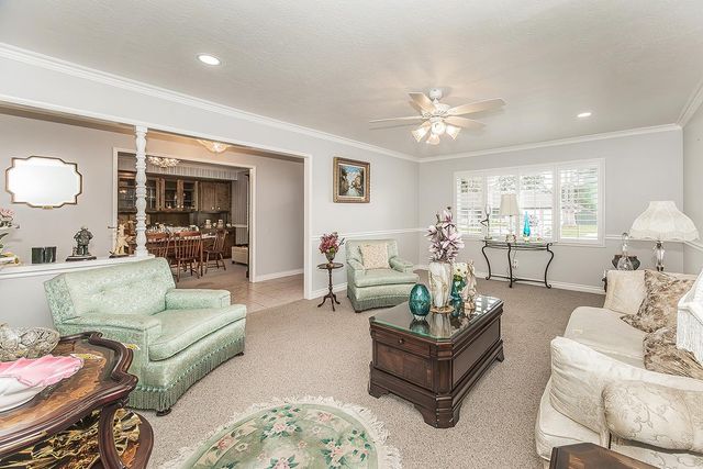 1572 W Millbrae Avenue, Fresno, CA 93711