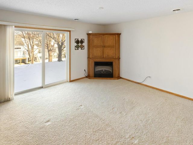 16446 Timber Crest Drive SE, Prior Lake, MN 55372