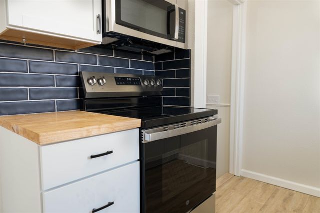 2048 N Mccomas St, Wichita, KS 67203