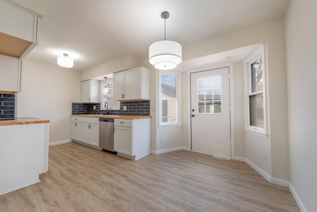 2048 N Mccomas St, Wichita, KS 67203