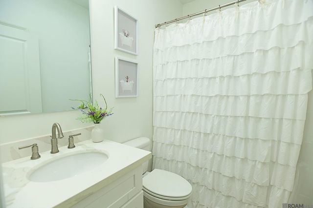 2126 Saint Mary St, Thibodaux, LA 70301