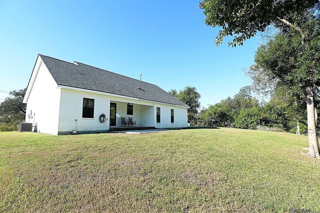 2126 Saint Mary St, Thibodaux, LA 70301