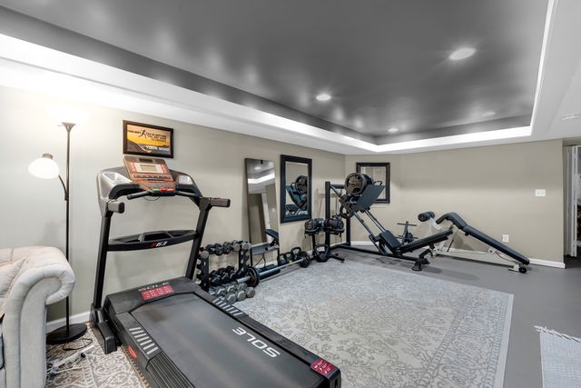 30949 N Leesley Court, Libertyville, IL 60048