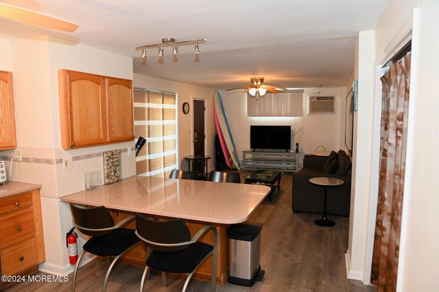50 Navesink Avenue, Highlands, NJ 07732