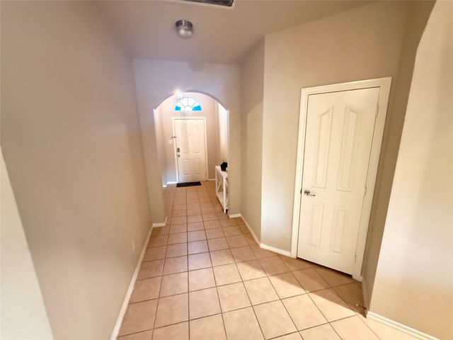 10605 Foothill Drive, Fort Worth, TX 76131