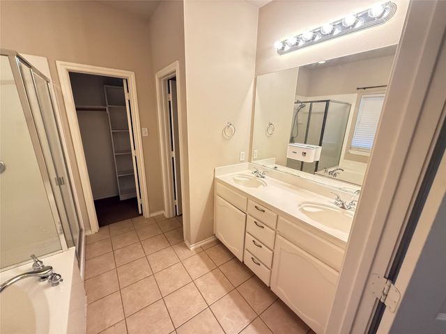 10605 Foothill Drive, Fort Worth, TX 76131