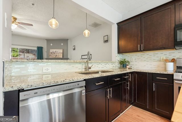 2000 Whitestone Place, Alpharetta, GA 30005