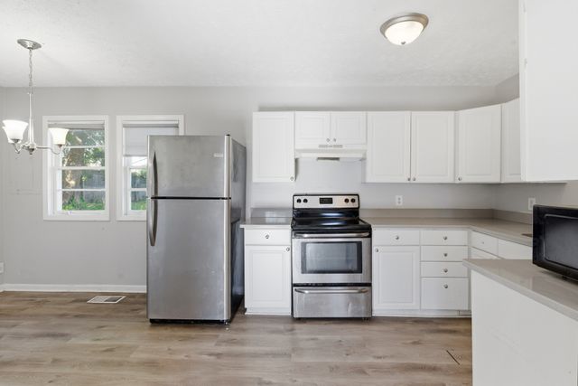 1205 Fuller St, Old Hickory, TN 37138