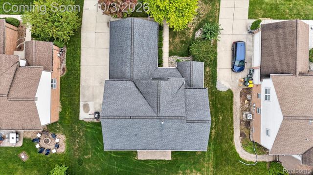 2738 Long Meadow Lane, Rochester Hills, MI 48307