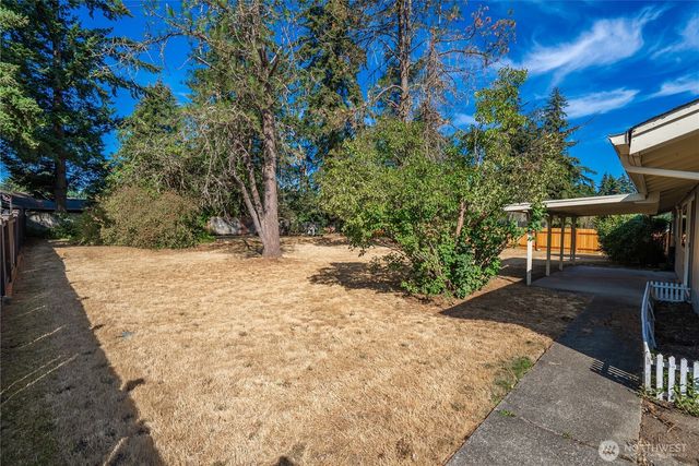 14926 11th Avenue Ct E, Tacoma, WA 98445