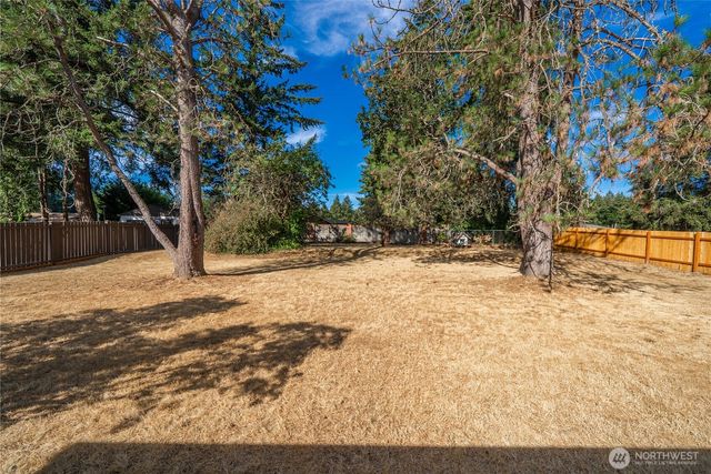 14926 11th Avenue Ct E, Tacoma, WA 98445