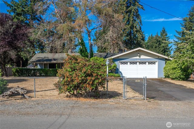 14926 11th Avenue Ct E, Tacoma, WA 98445