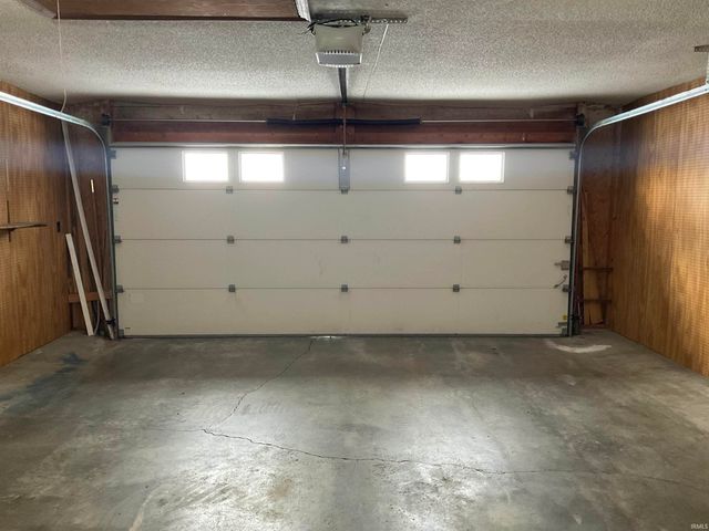 6510 Meadow Wood Place, Fort Wayne, IN 46825