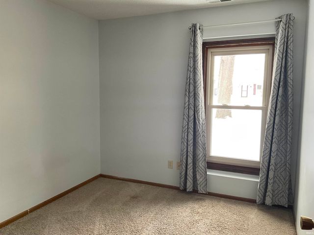 6510 Meadow Wood Place, Fort Wayne, IN 46825