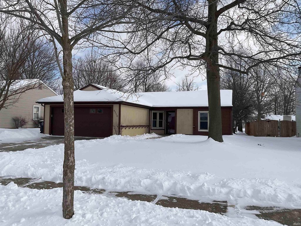 6510 Meadow Wood Place, Fort Wayne, IN 46825