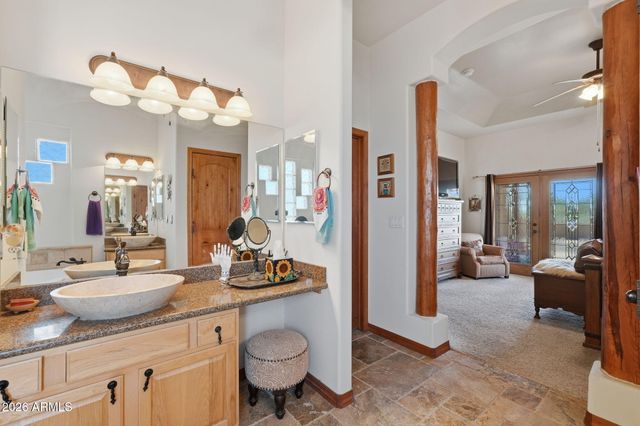 14706 S COUNTRY CLUB Drive, Arizona City, AZ 85123
