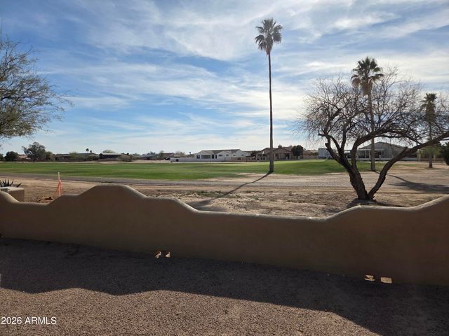 14706 S COUNTRY CLUB Drive, Arizona City, AZ 85123