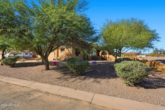 14706 S COUNTRY CLUB Drive, Arizona City, AZ 85123