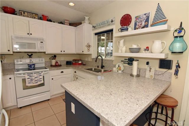 11620 Ridgemark Road, Apple Valley, CA 92308