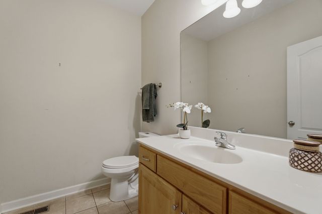 1939 Cliffview Ct, Murfreesboro, TN 37128